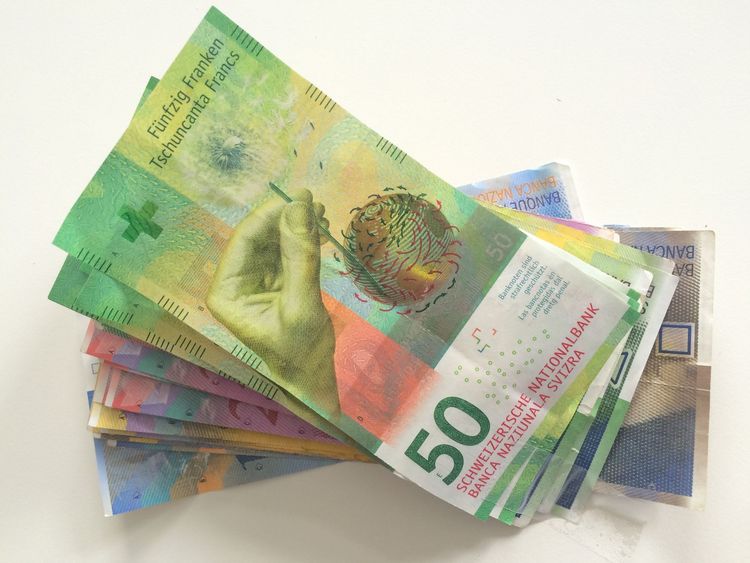 L&rsquo;UDC Vaud veut au moins 10% de baisse d’impôts d’ici 2027